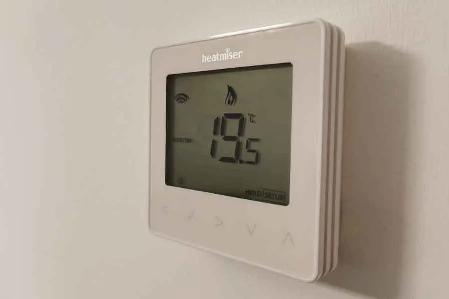 We found an incorrectly paired thermostat while rectifying problems with this underfloor heating installation
